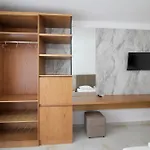 Hotel Four Islands