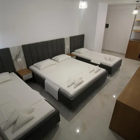 Four Islands Hotel