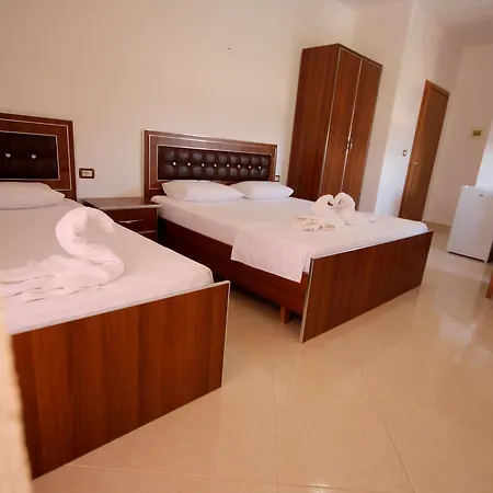 Four Islands Hotel
