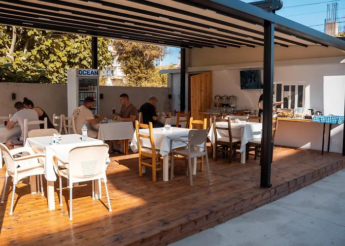 Four Islands Hotel 3*