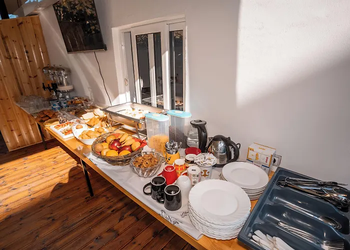 Four Islands Hotel 3*