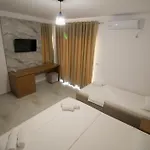 Four Islands 卡萨米尔