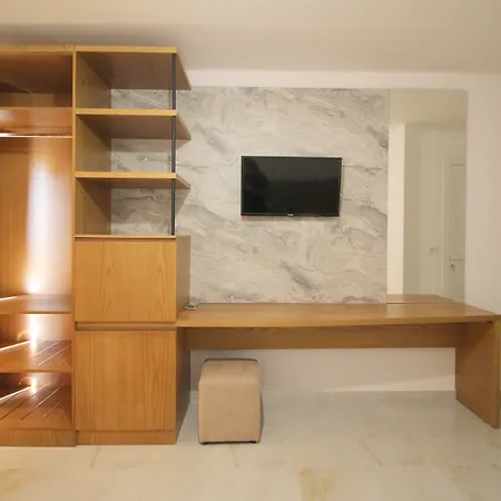Hotel Four Islands Ksamil