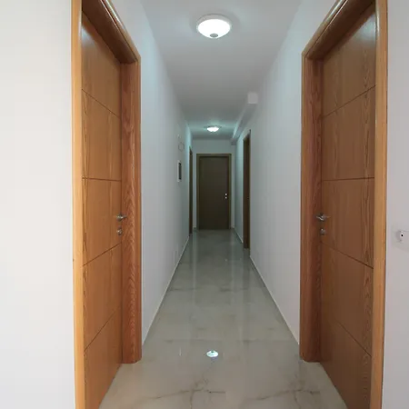 Four Islands Hotel 3*