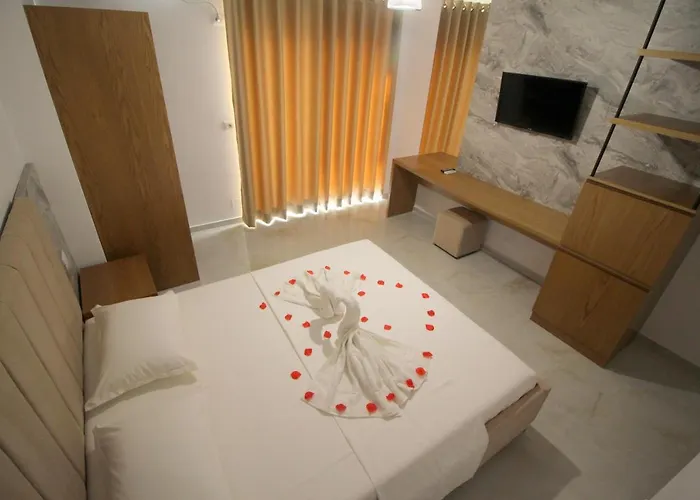 Four Islands Szálloda 3*