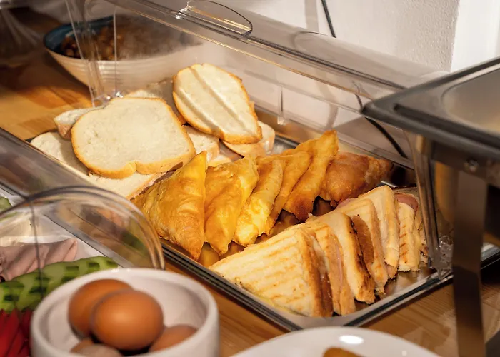 Four Islands 3* Ksamil